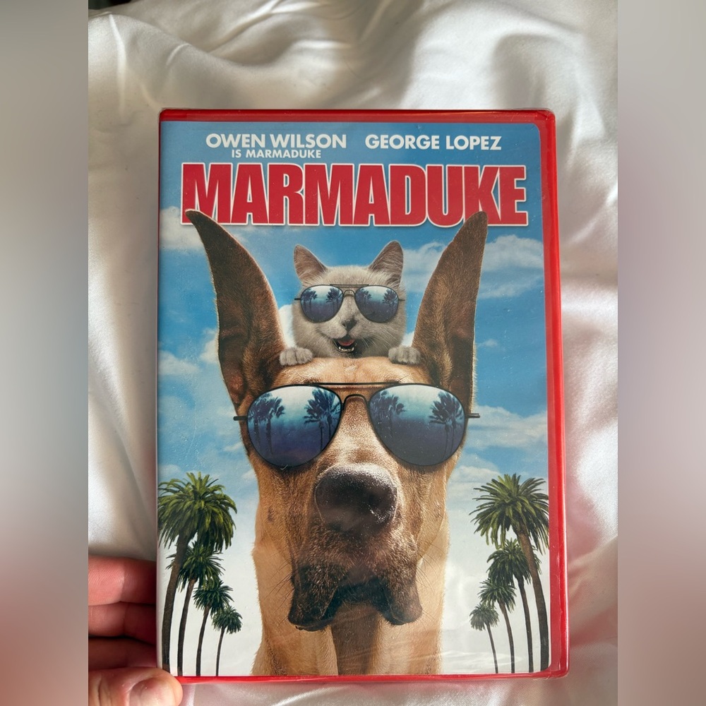 Marmaduke DVD with NWT